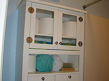 The white and blue look great together.